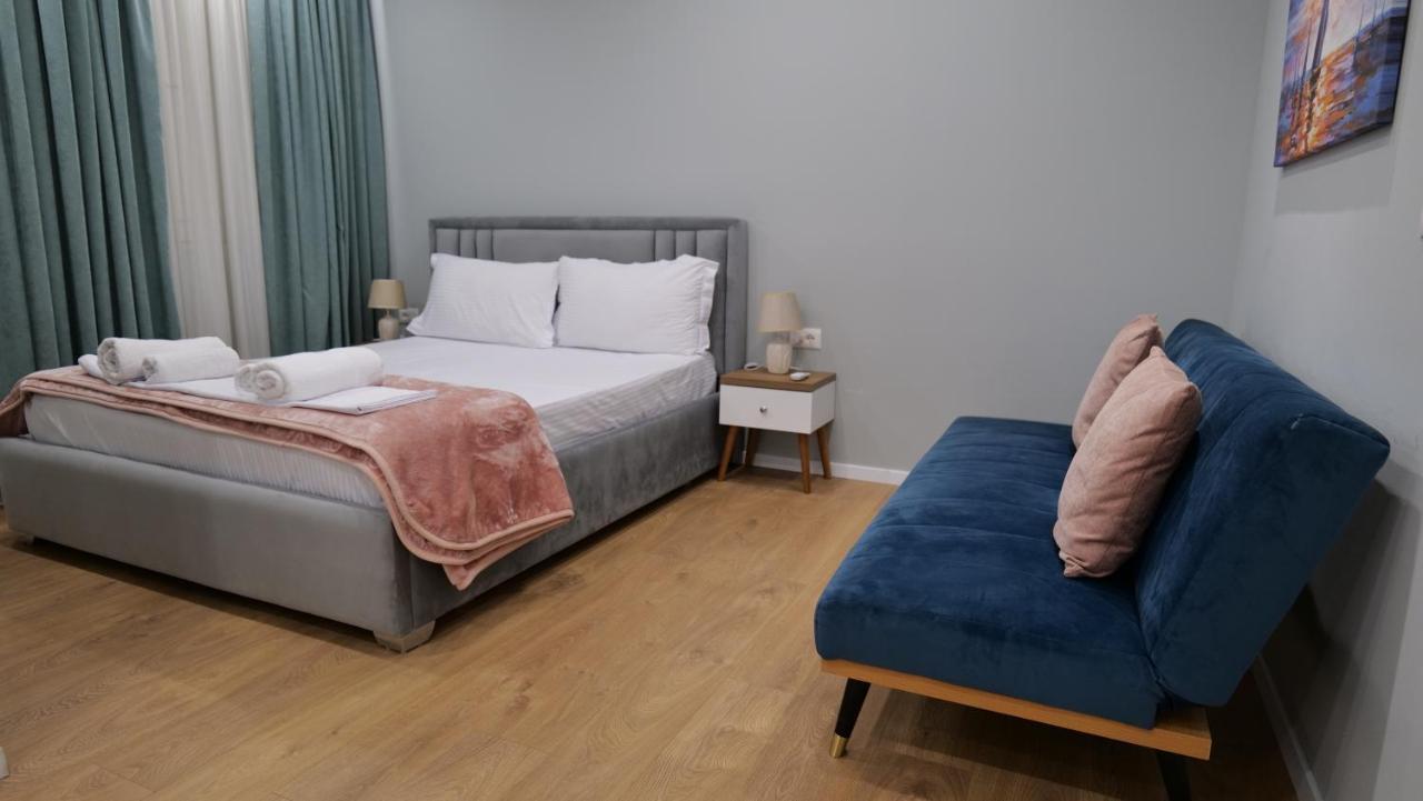 Kristi Apartments 02 ติรานา ภายนอก รูปภาพ